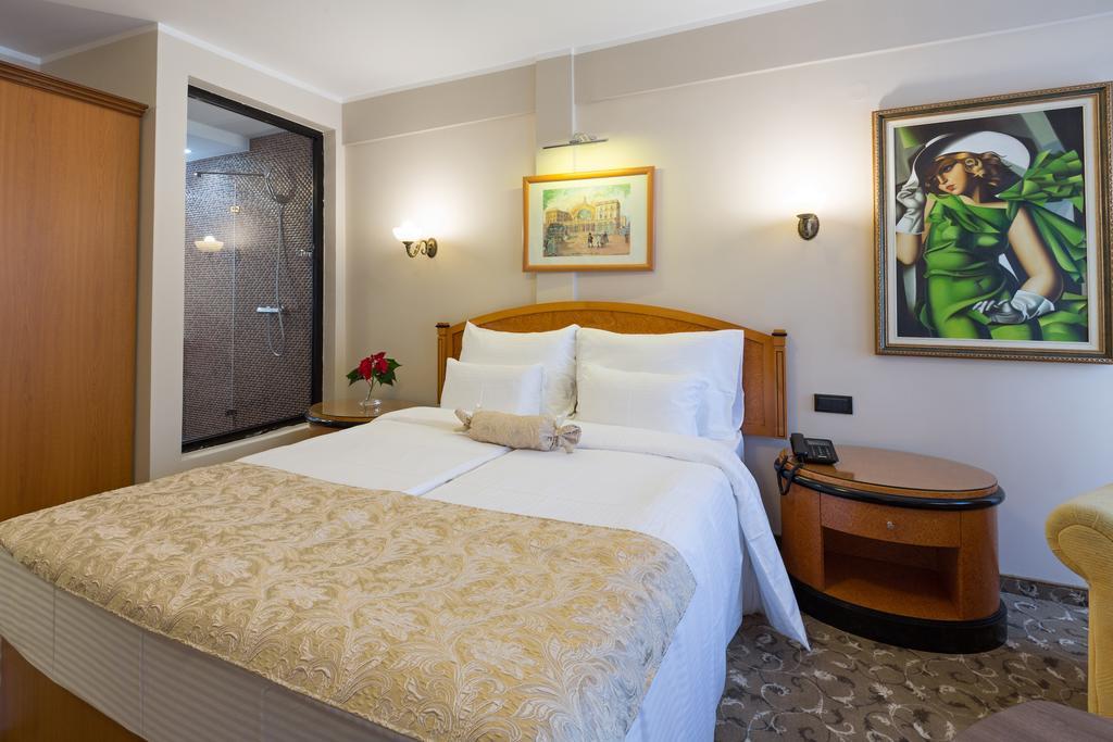 Hotel Sterling Garni Белград Екстериор снимка