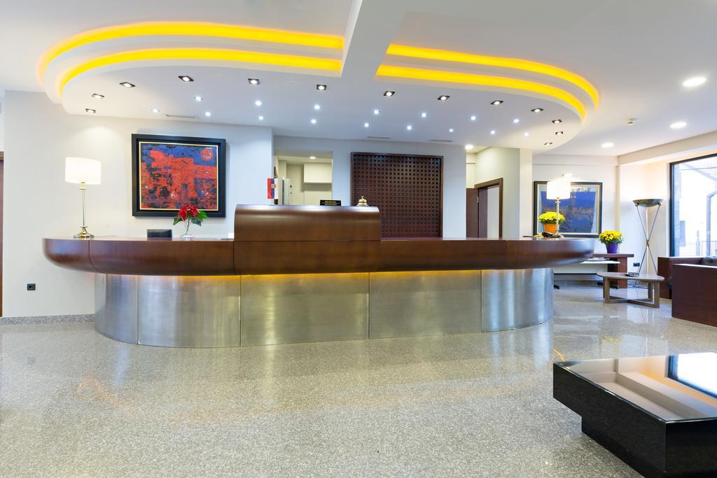 Hotel Sterling Garni Белград Екстериор снимка