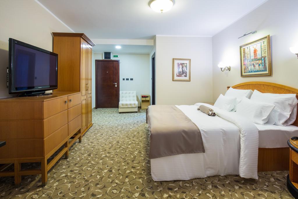 Hotel Sterling Garni Белград Екстериор снимка