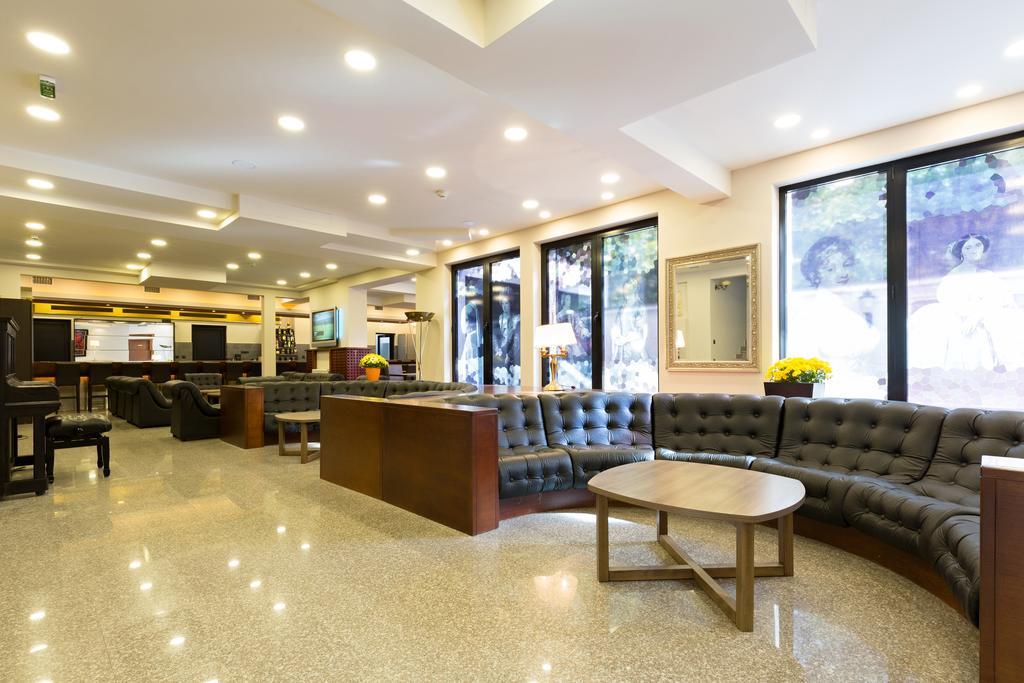 Hotel Sterling Garni Белград Екстериор снимка