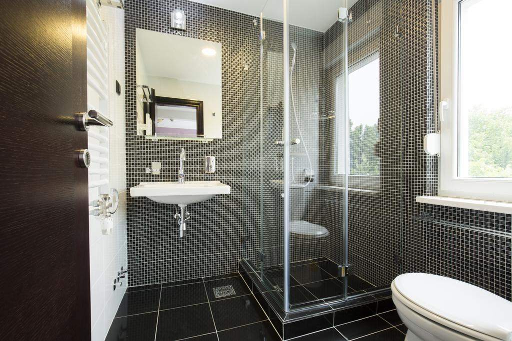 Hotel Sterling Garni Белград Екстериор снимка