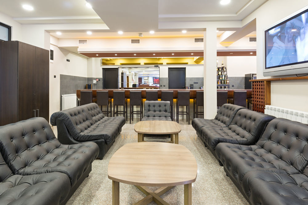 Hotel Sterling Garni Белград Екстериор снимка